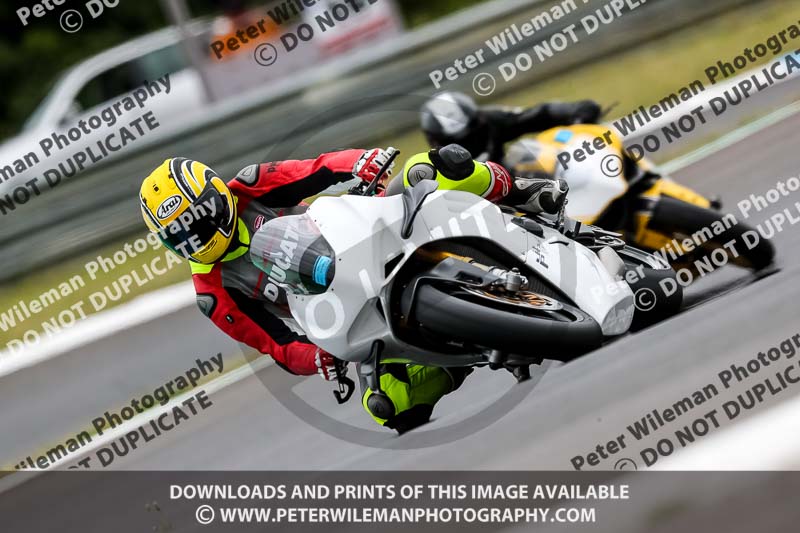 estoril;event digital images;motorbikes;no limits;peter wileman photography;portugal;trackday;trackday digital images